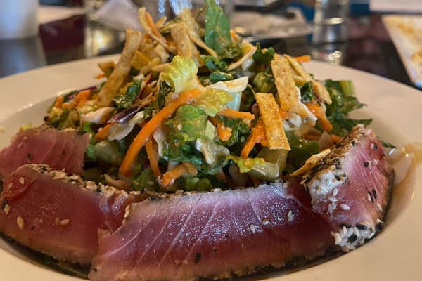 Ahi Tuna Salad *